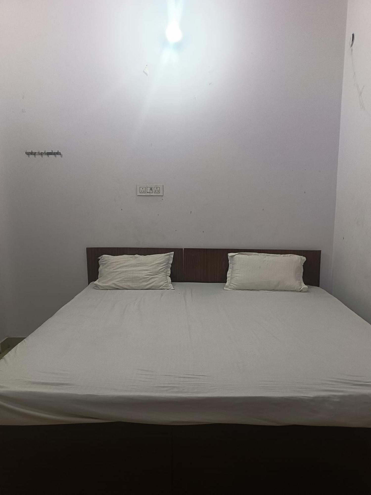 La Ayodhya Residency Hotel Екстериор снимка