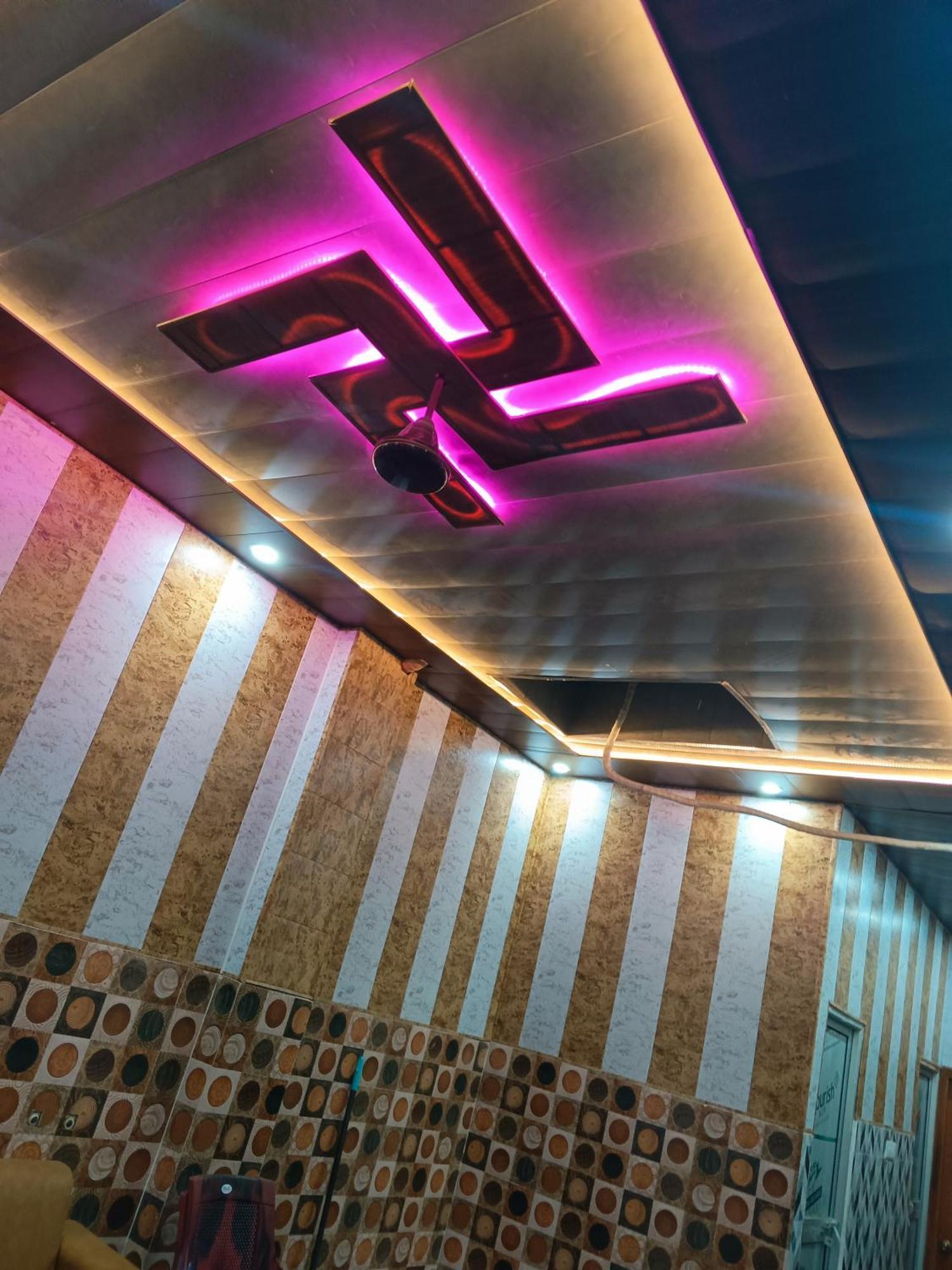 La Ayodhya Residency Hotel Екстериор снимка