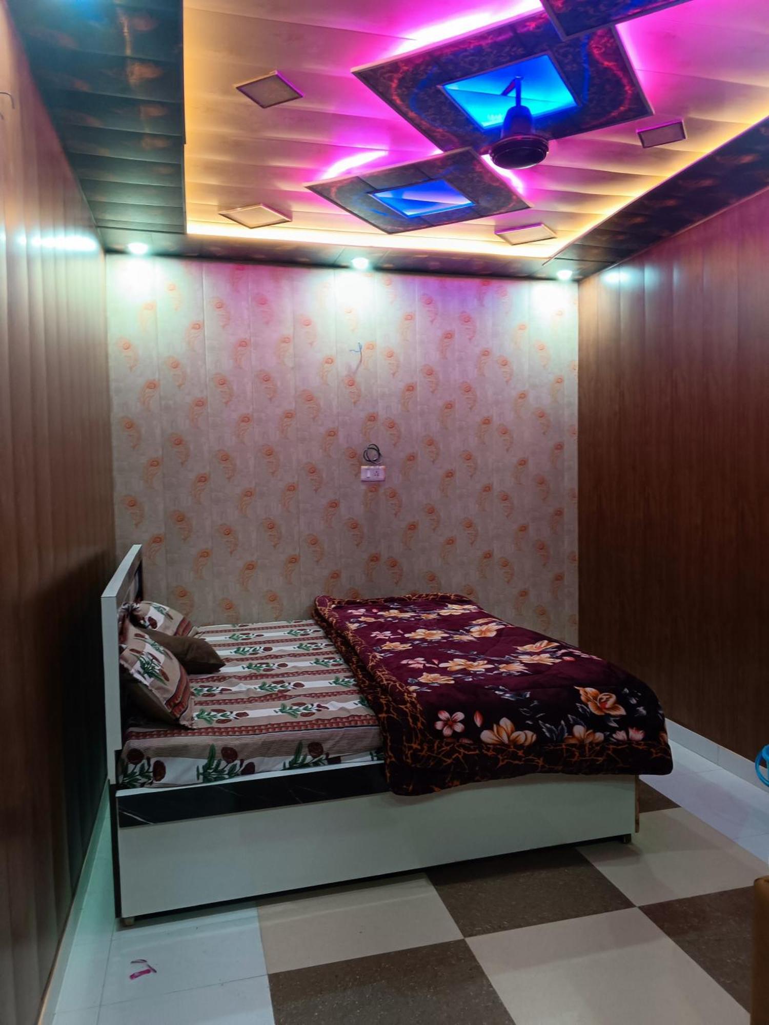 La Ayodhya Residency Hotel Екстериор снимка